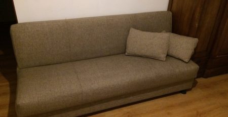 Pehme mööbli puhastamine tekstiilipesuriga